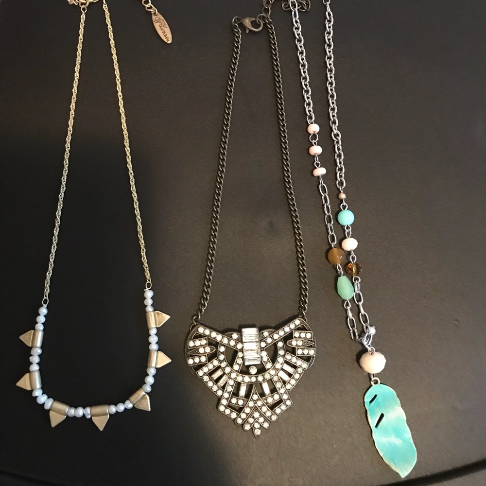 Plunder necklaces
